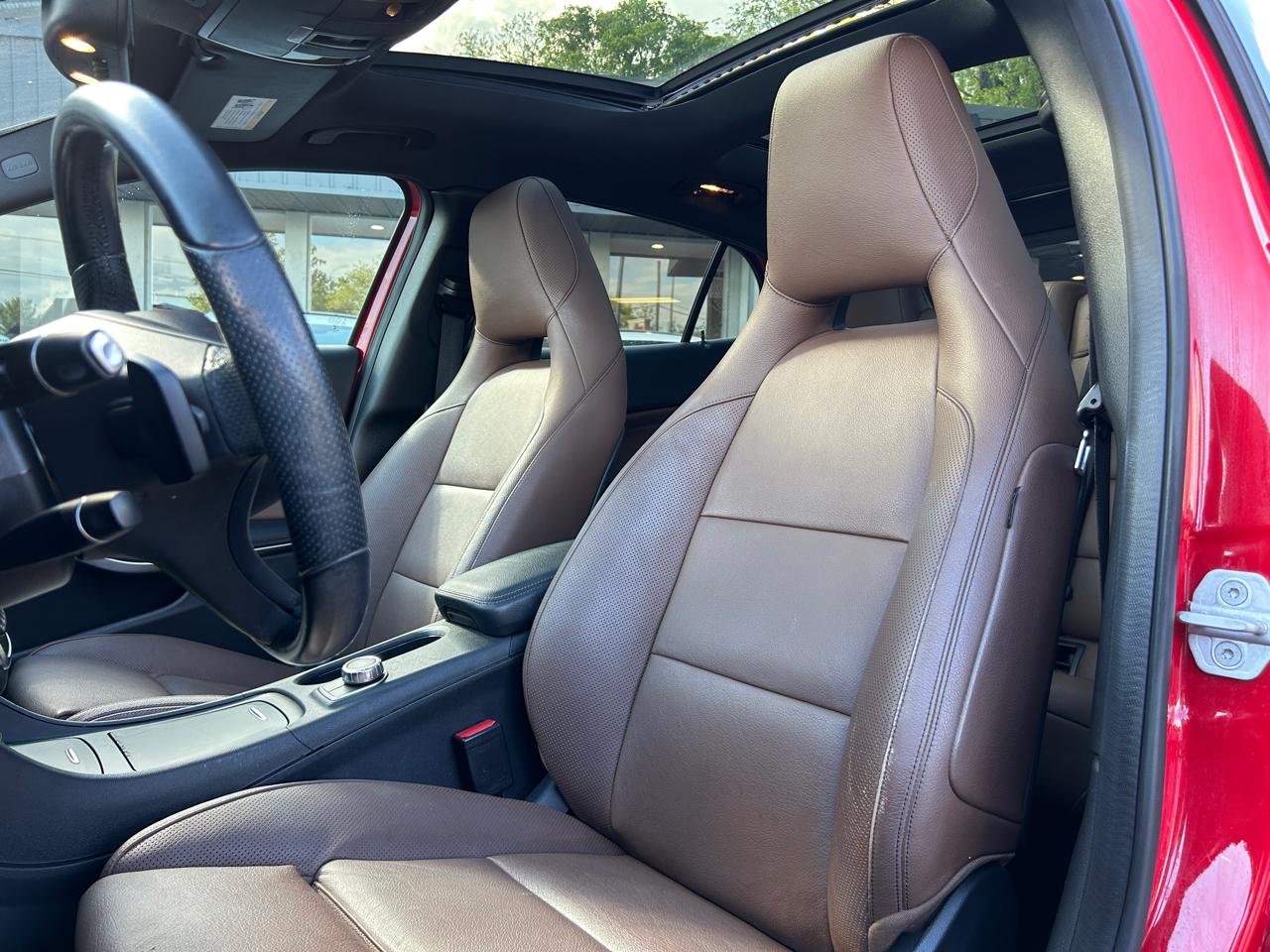 Mercedes-Benz GLA 4MATIC 4dr GLA 250 2016