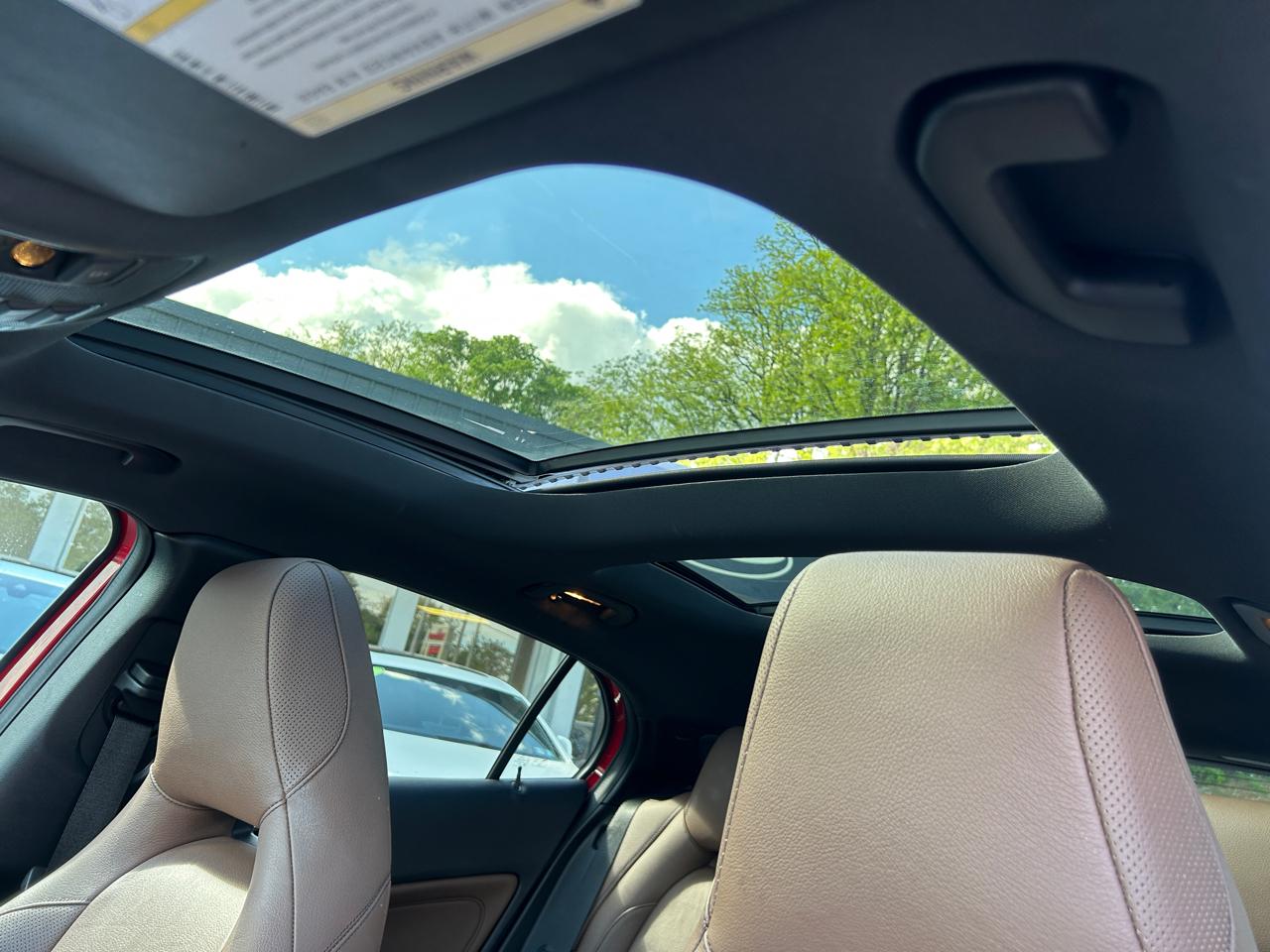 Mercedes-Benz GLA 4MATIC 4dr GLA 250 2016