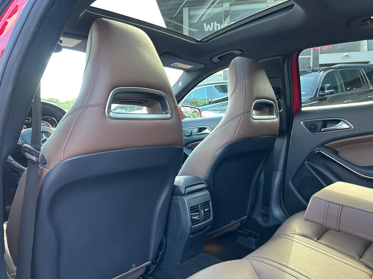 Mercedes-Benz GLA 4MATIC 4dr GLA 250 2016