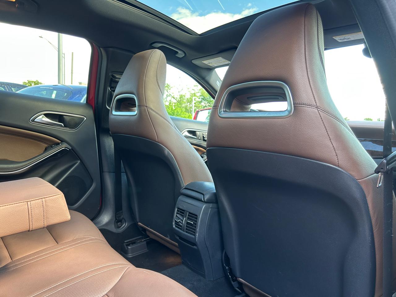 Mercedes-Benz GLA 4MATIC 4dr GLA 250 2016