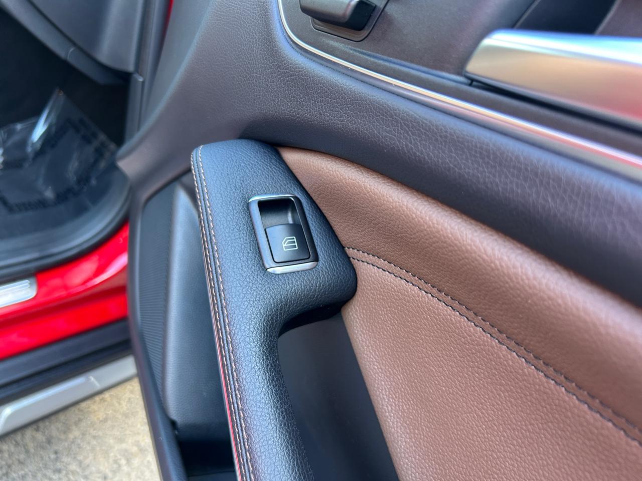 Mercedes-Benz GLA 4MATIC 4dr GLA 250 2016