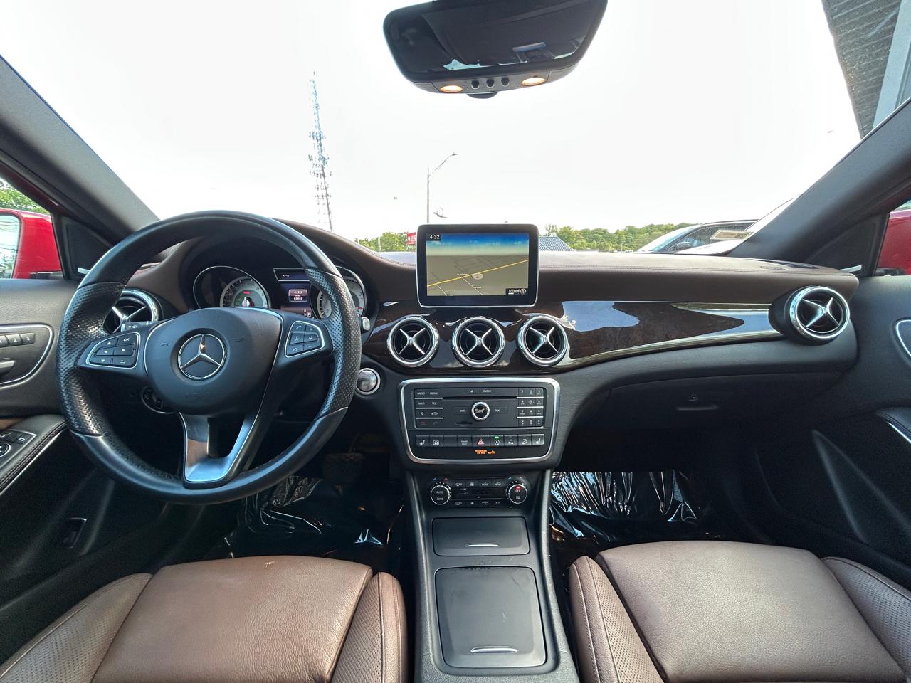 Mercedes-Benz GLA 4MATIC 4dr GLA 250 2016