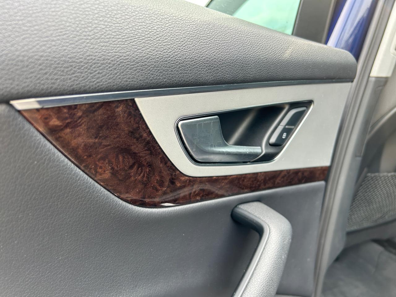 Audi Q7 SE Premium Plus 45 TFSI quattro 2019