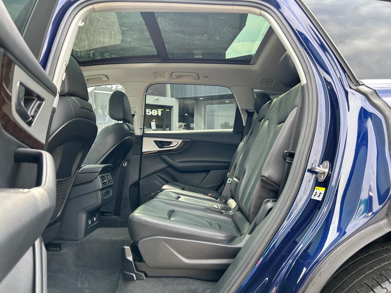 Audi Q7 SE Premium Plus 45 TFSI quattro 2019