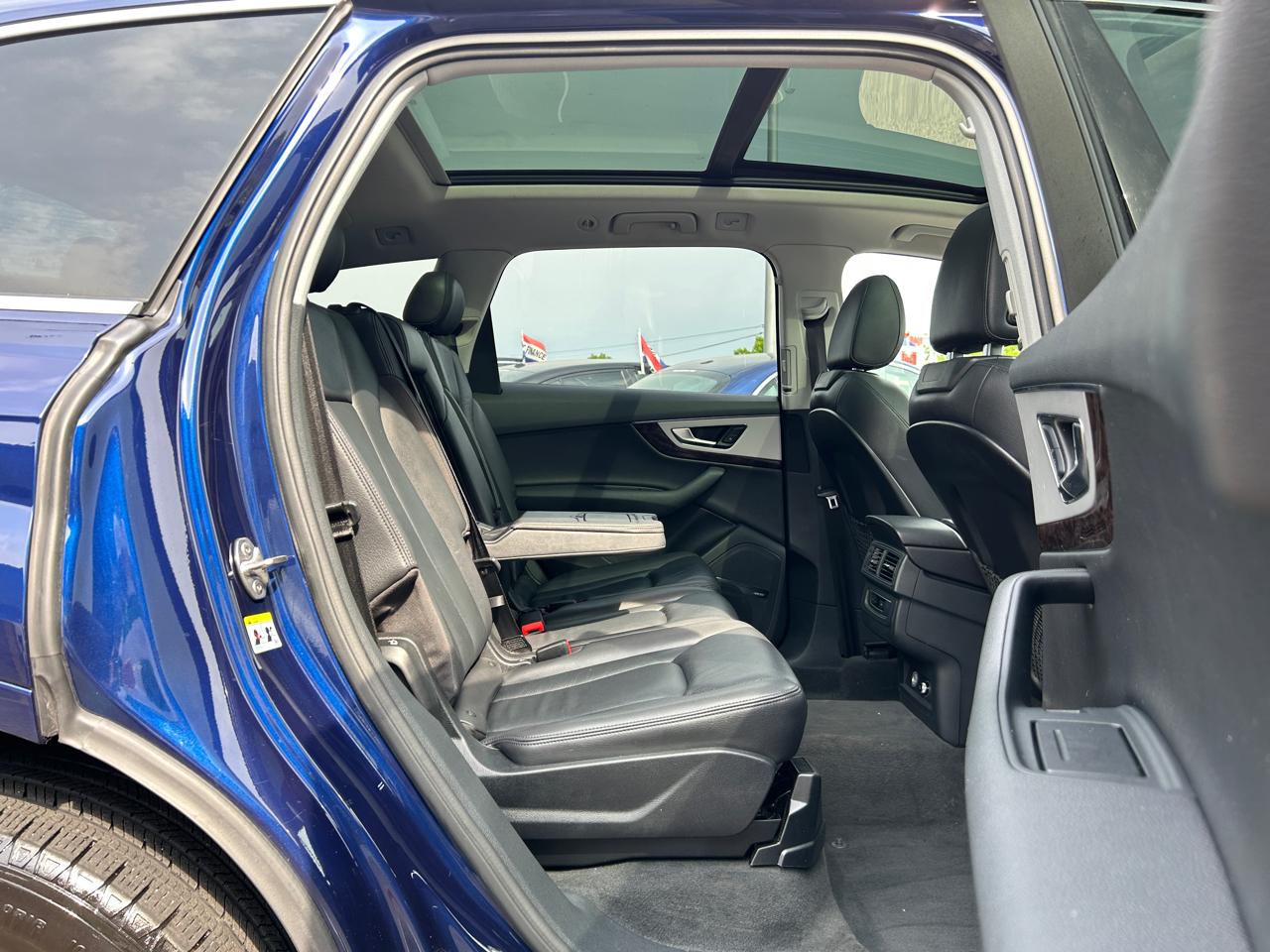 Audi Q7 SE Premium Plus 45 TFSI quattro 2019