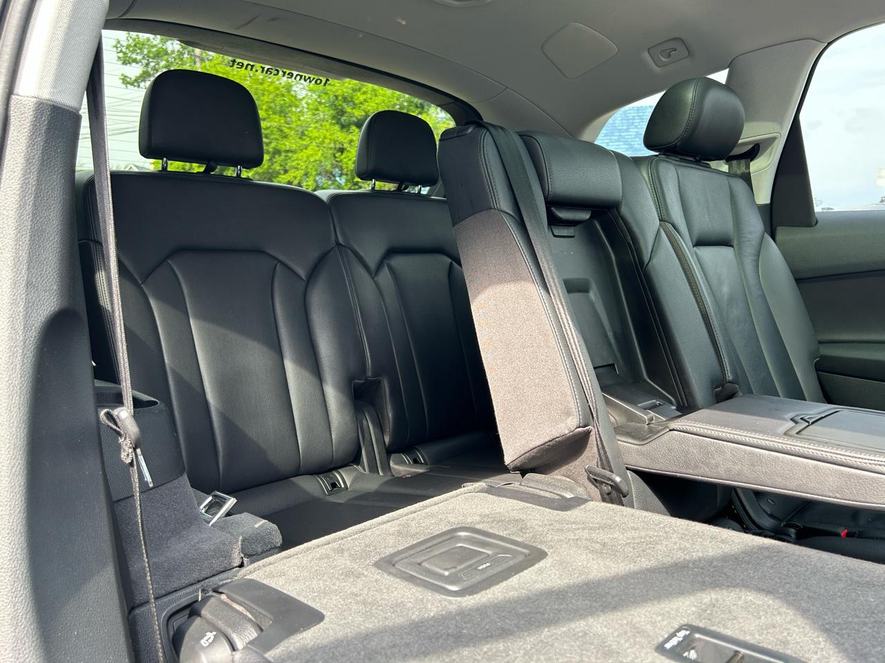 Audi Q7 SE Premium Plus 45 TFSI quattro 2019