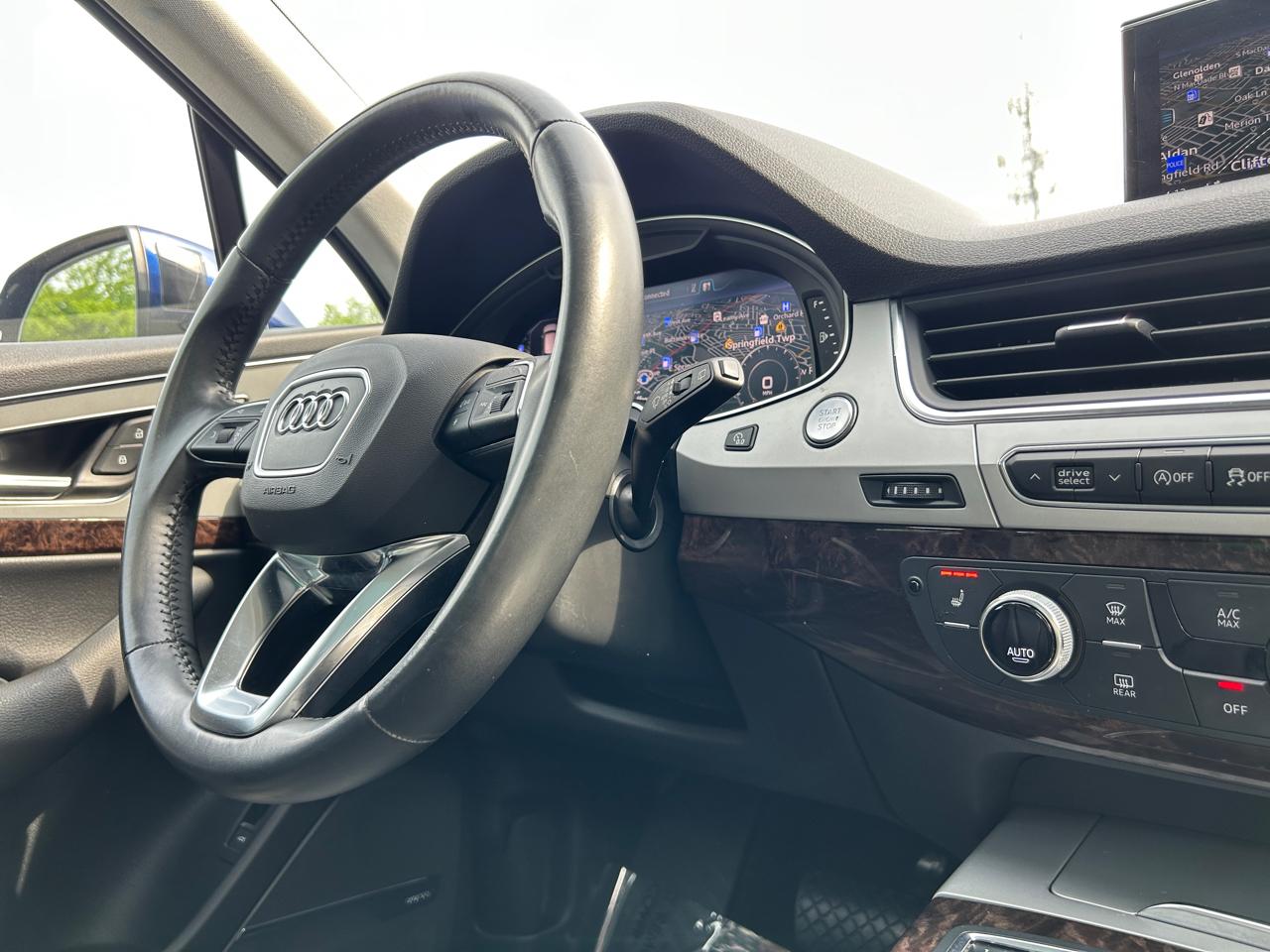 Audi Q7 SE Premium Plus 45 TFSI quattro 2019