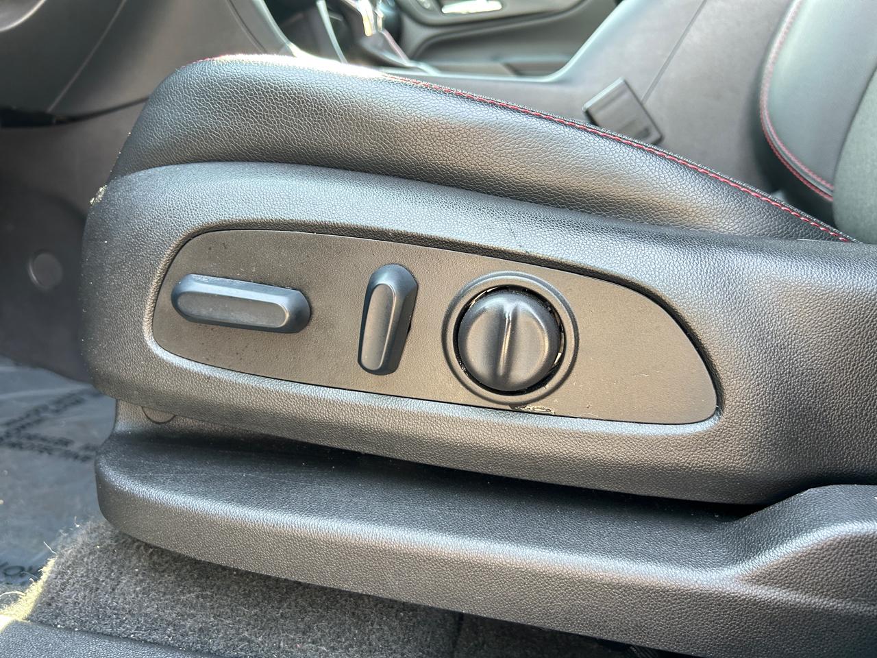 Chevrolet Equinox FWD 4dr RS 2023