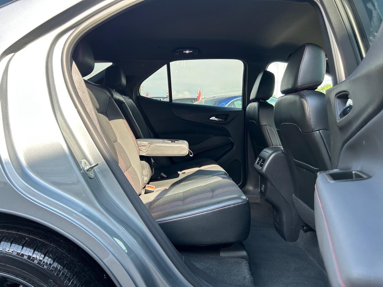 Chevrolet Equinox FWD 4dr RS 2023