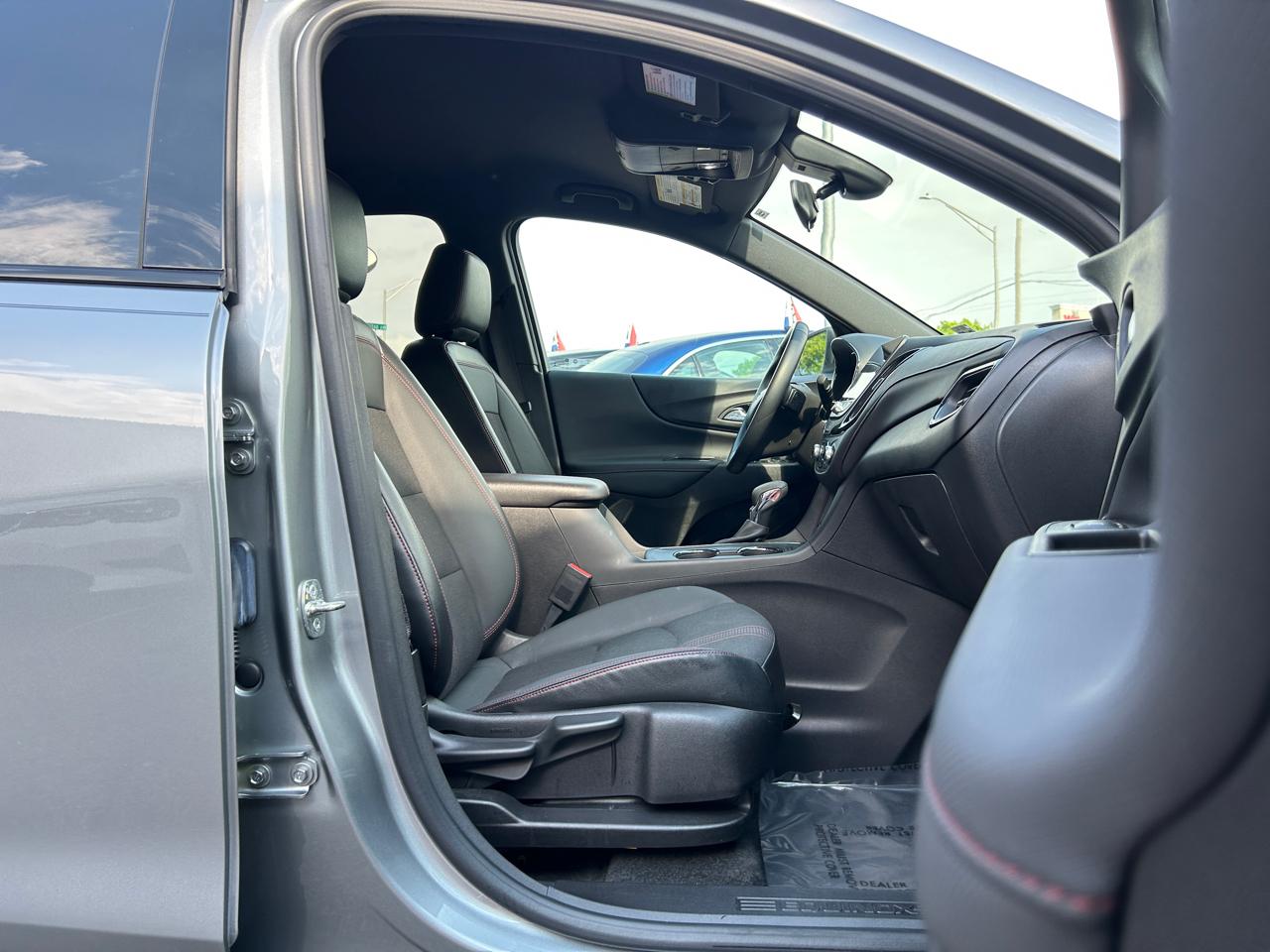 Chevrolet Equinox FWD 4dr RS 2023