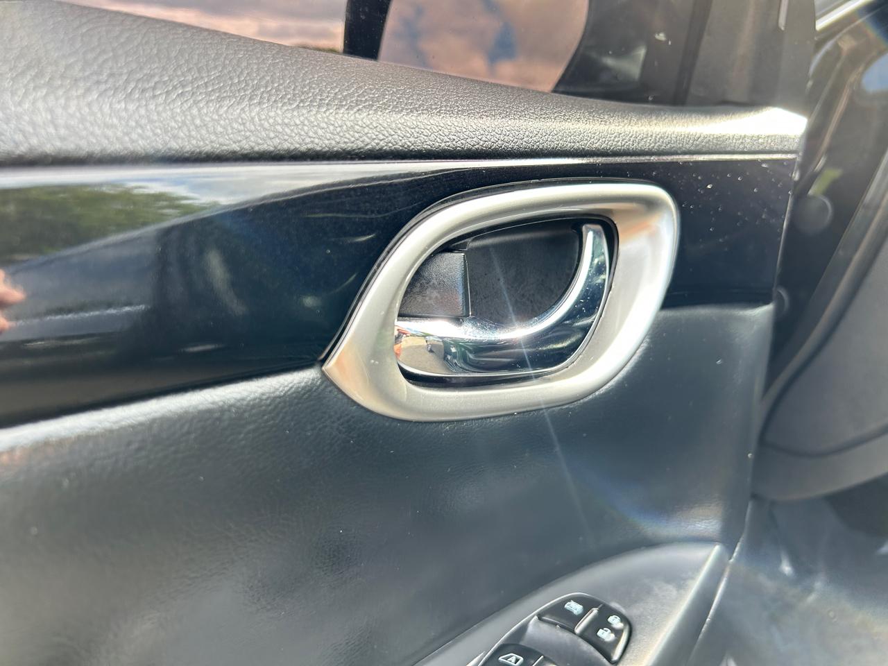 Nissan Sentra SL CVT 2017