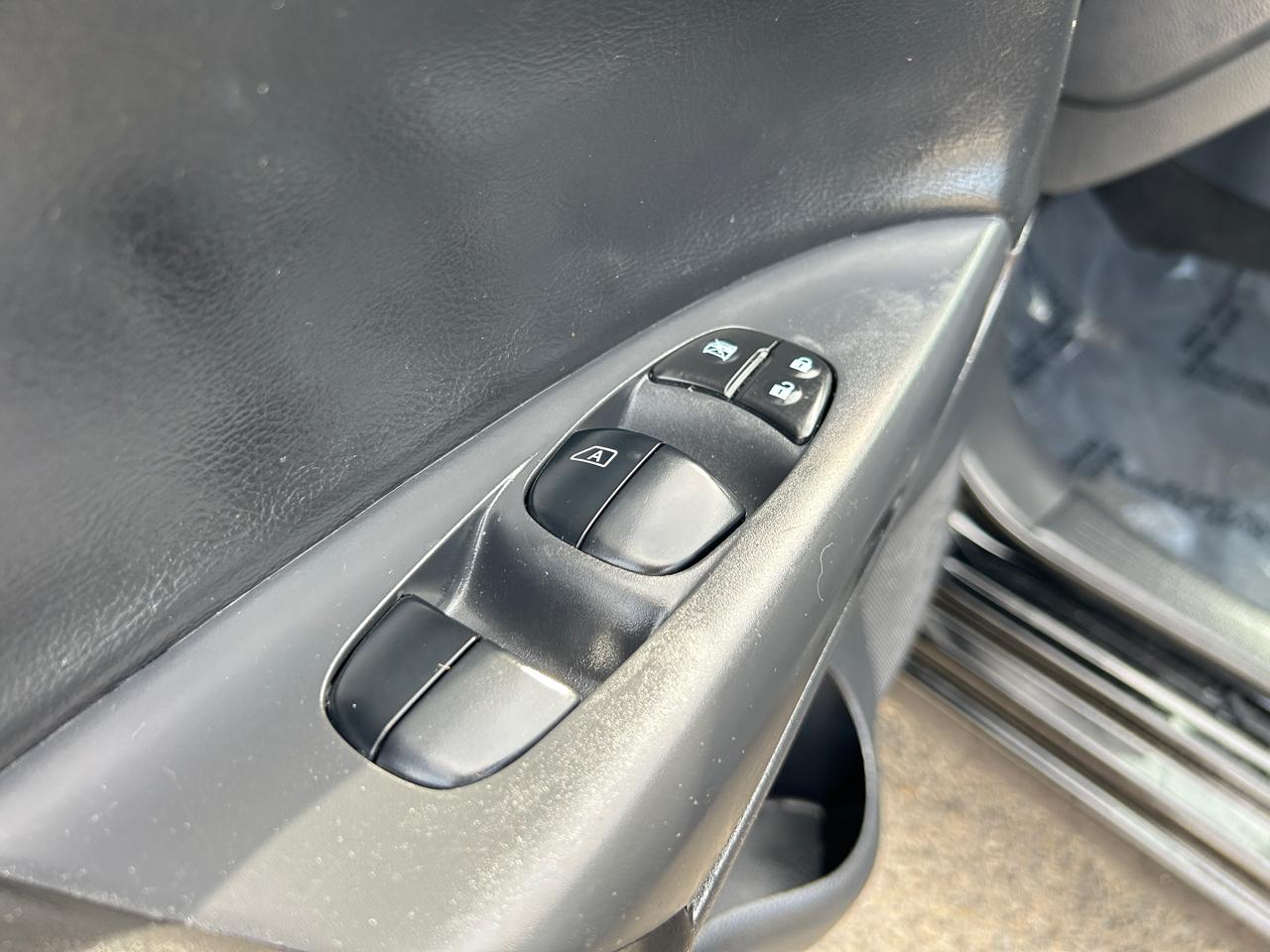 Nissan Sentra SL CVT 2017