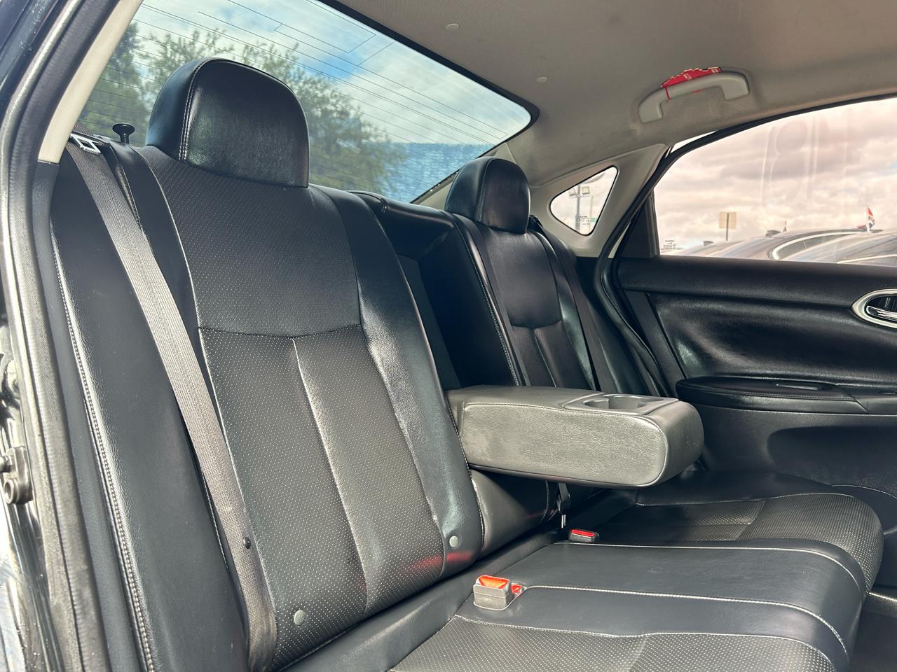 Nissan Sentra SL CVT 2017