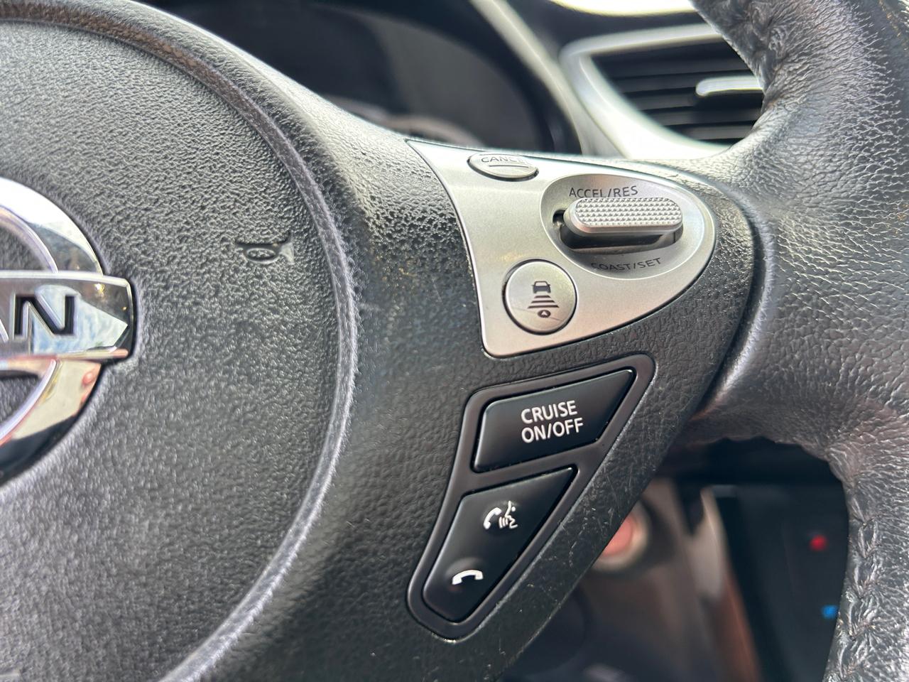 Nissan Sentra SL CVT 2017