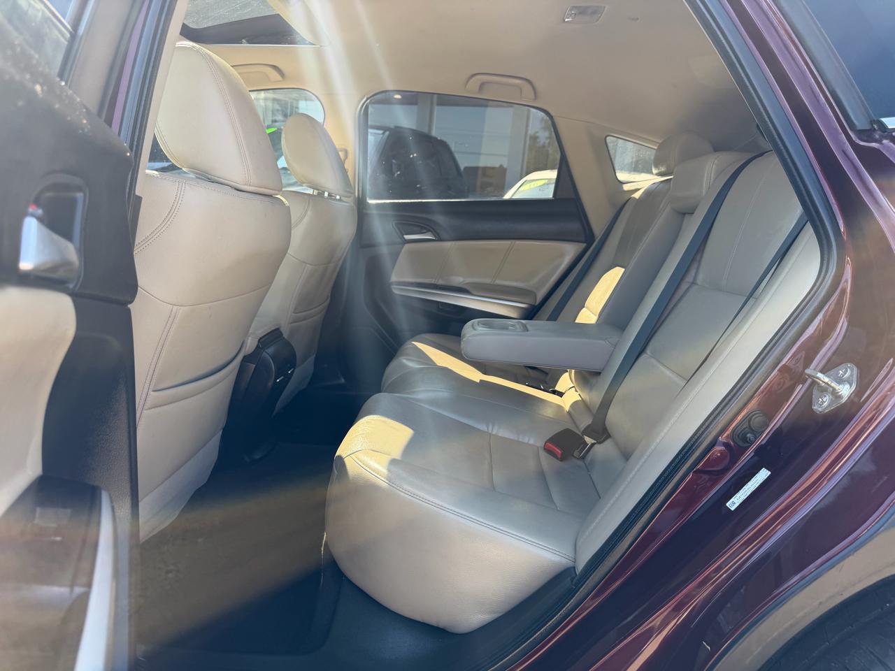 Honda Crosstour 4WD V6 5dr EX-L 2013
