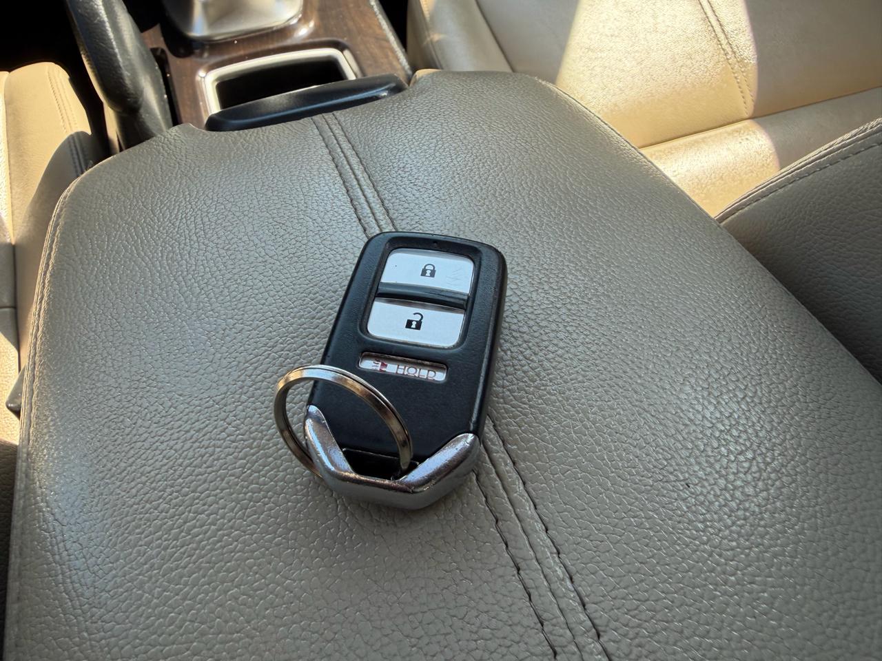 Honda Crosstour 4WD V6 5dr EX-L 2013