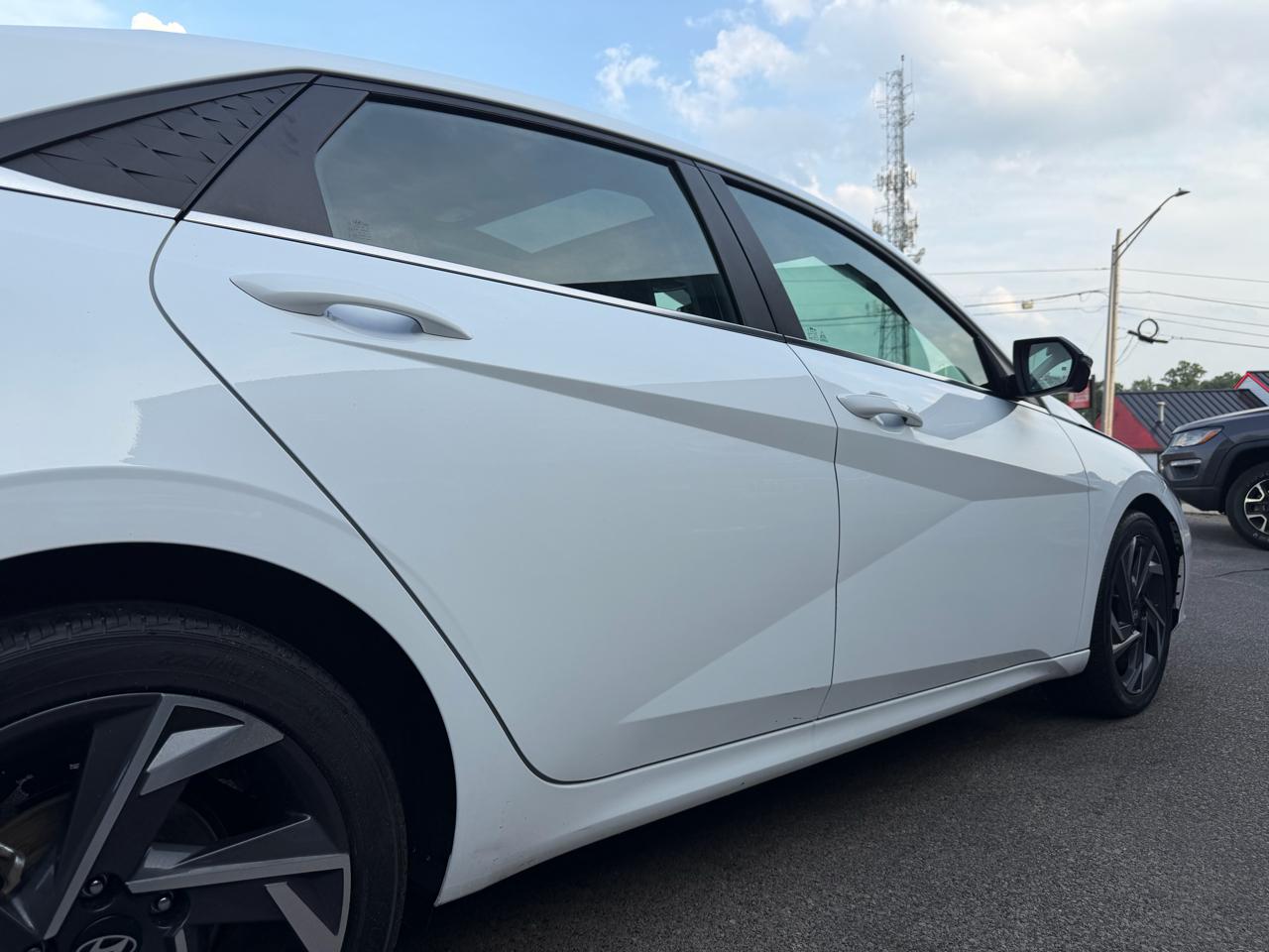 Hyundai Elantra Limited IVT 2024