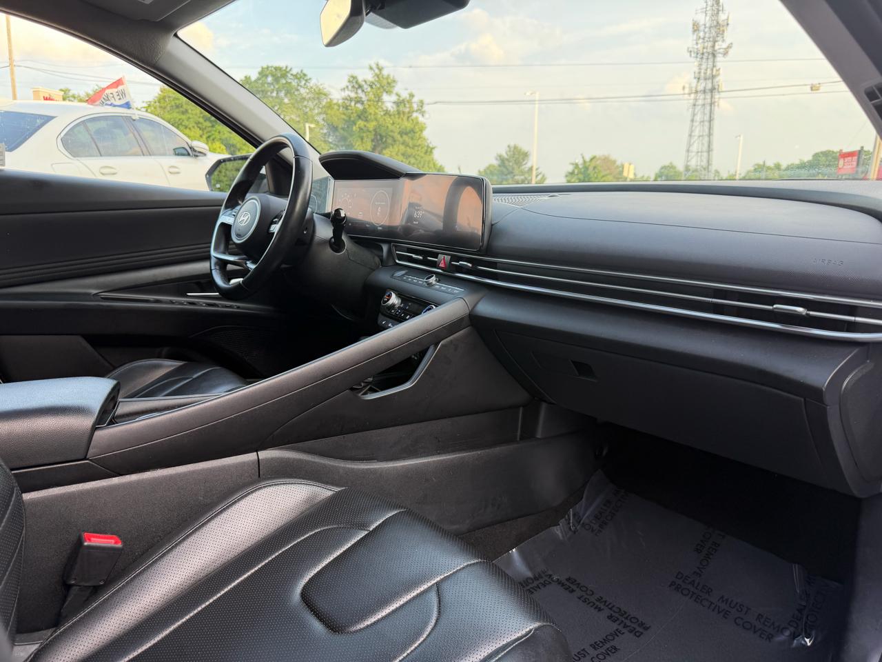 Hyundai Elantra Limited IVT 2024
