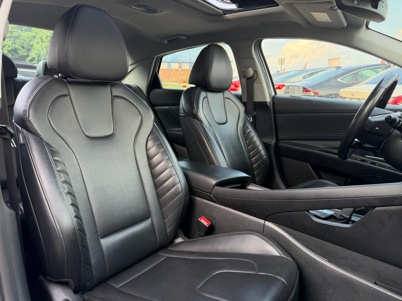 Hyundai Elantra Limited IVT 2024