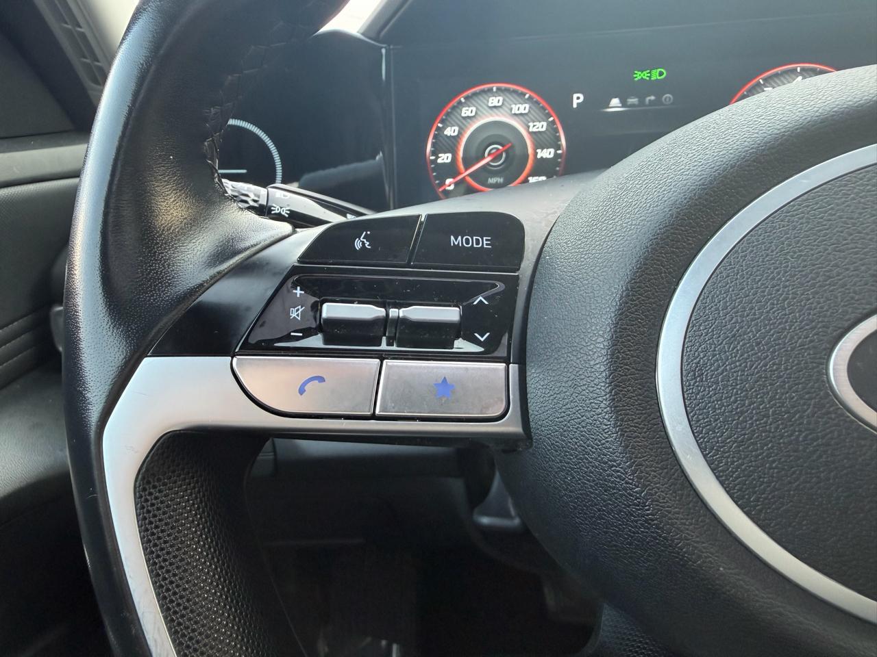 Hyundai Elantra Limited IVT 2024