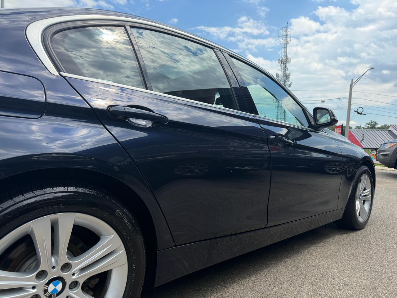 BMW 3 Series 4dr Sdn 328i xDrive AWD SULEV South Africa 2016