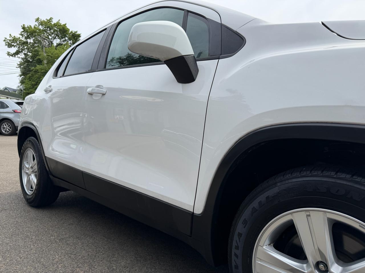 Chevrolet Trax FWD 4dr LS 2019