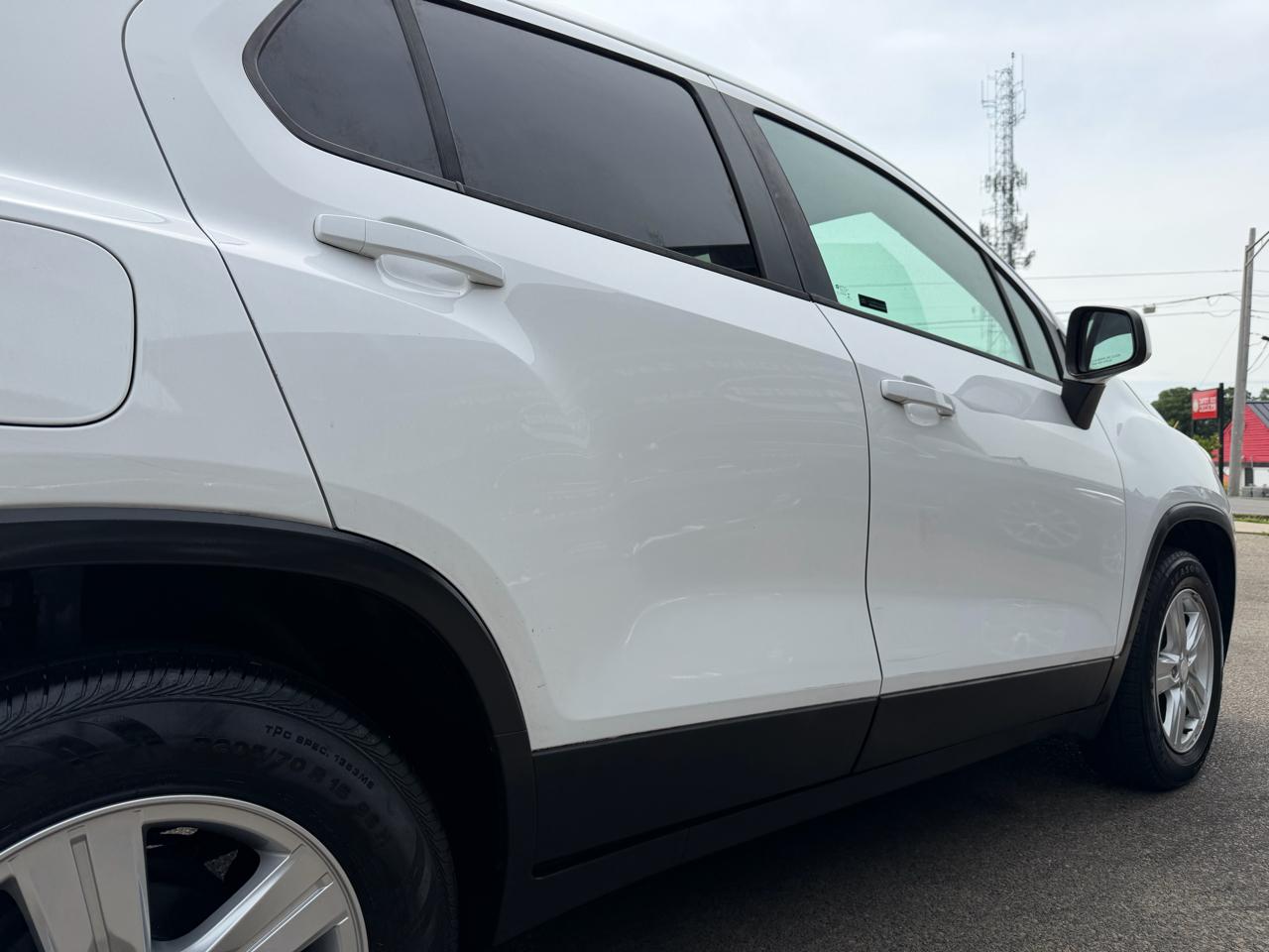 Chevrolet Trax FWD 4dr LS 2019