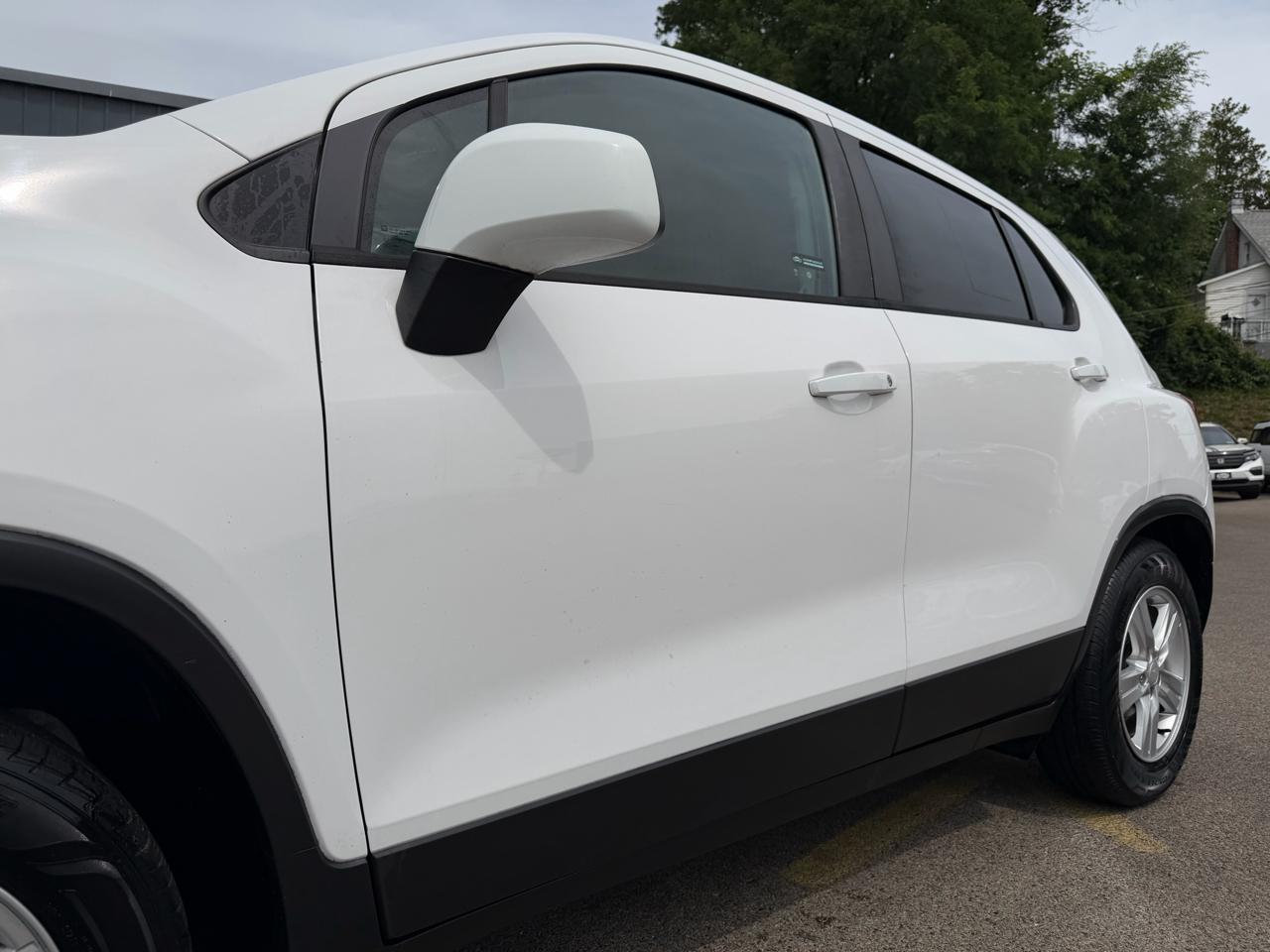 Chevrolet Trax FWD 4dr LS 2019