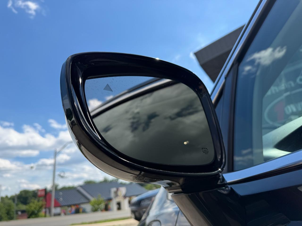 Chrysler Pacifica Hybrid Touring L FWD 2018