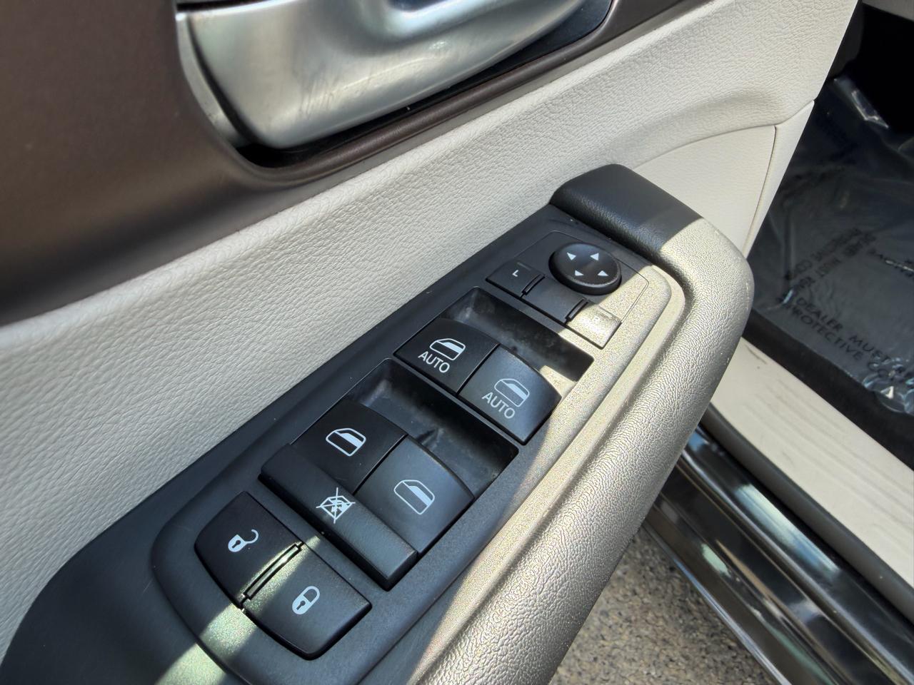 Chrysler Pacifica Hybrid Touring L FWD 2018