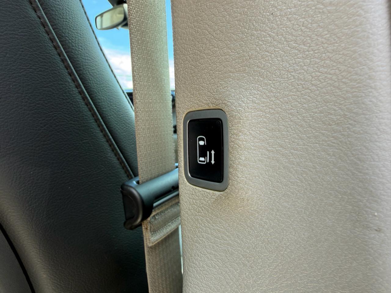 Chrysler Pacifica Hybrid Touring L FWD 2018