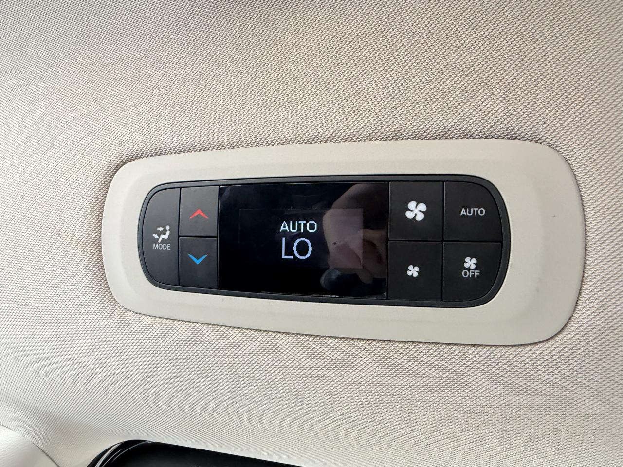 Chrysler Pacifica Hybrid Touring L FWD 2018