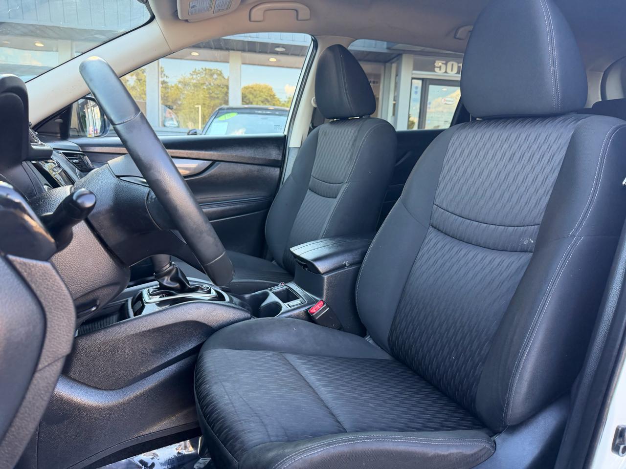 Nissan Rogue AWD SV 2018