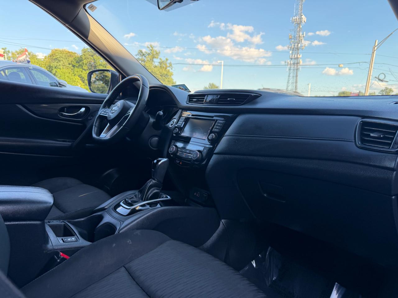 Nissan Rogue AWD SV 2018