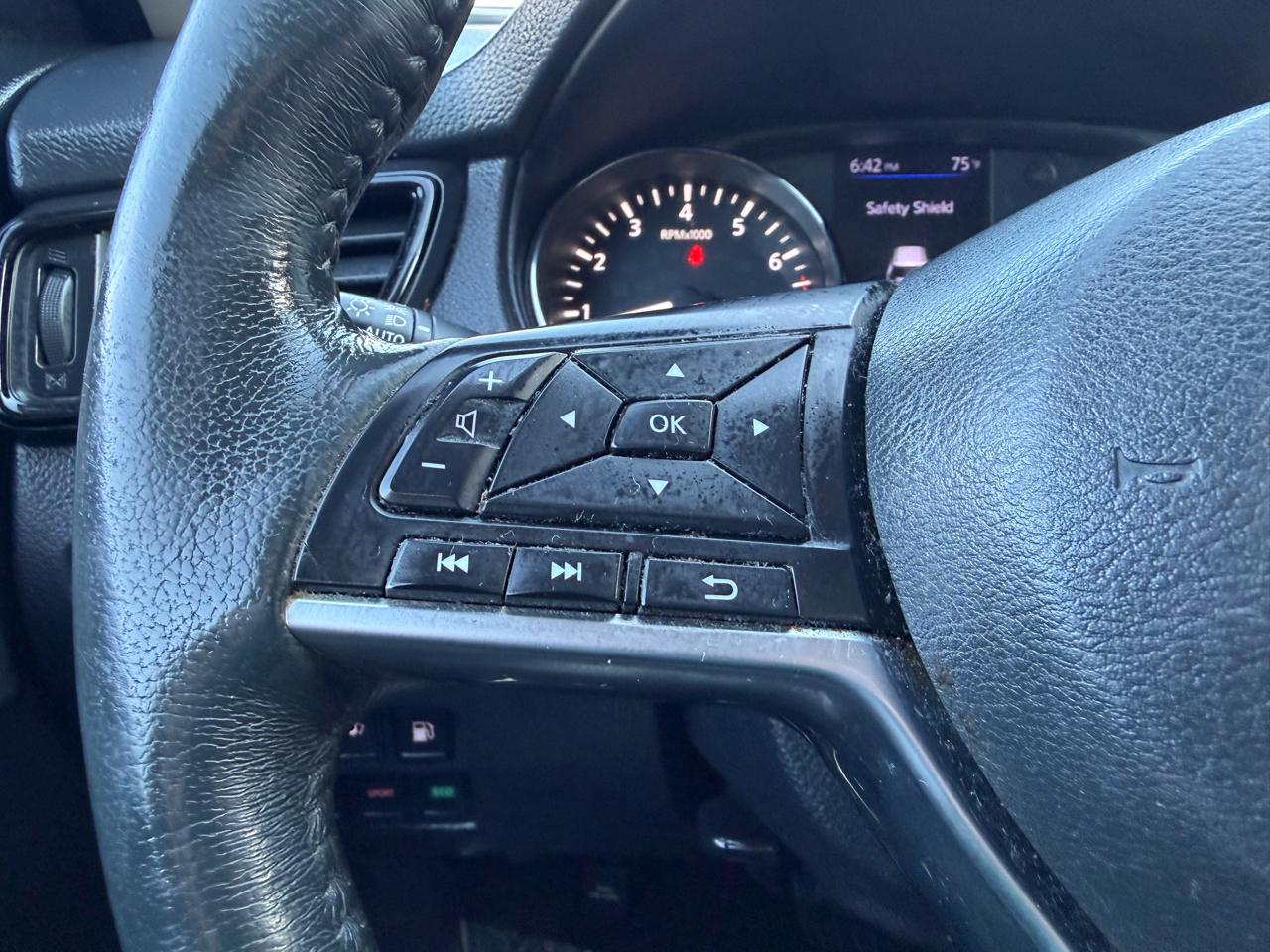 Nissan Rogue AWD SV 2018