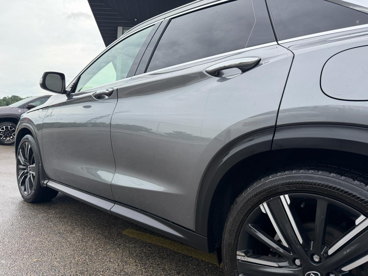 Infiniti QX50 LUXE AWD 2021