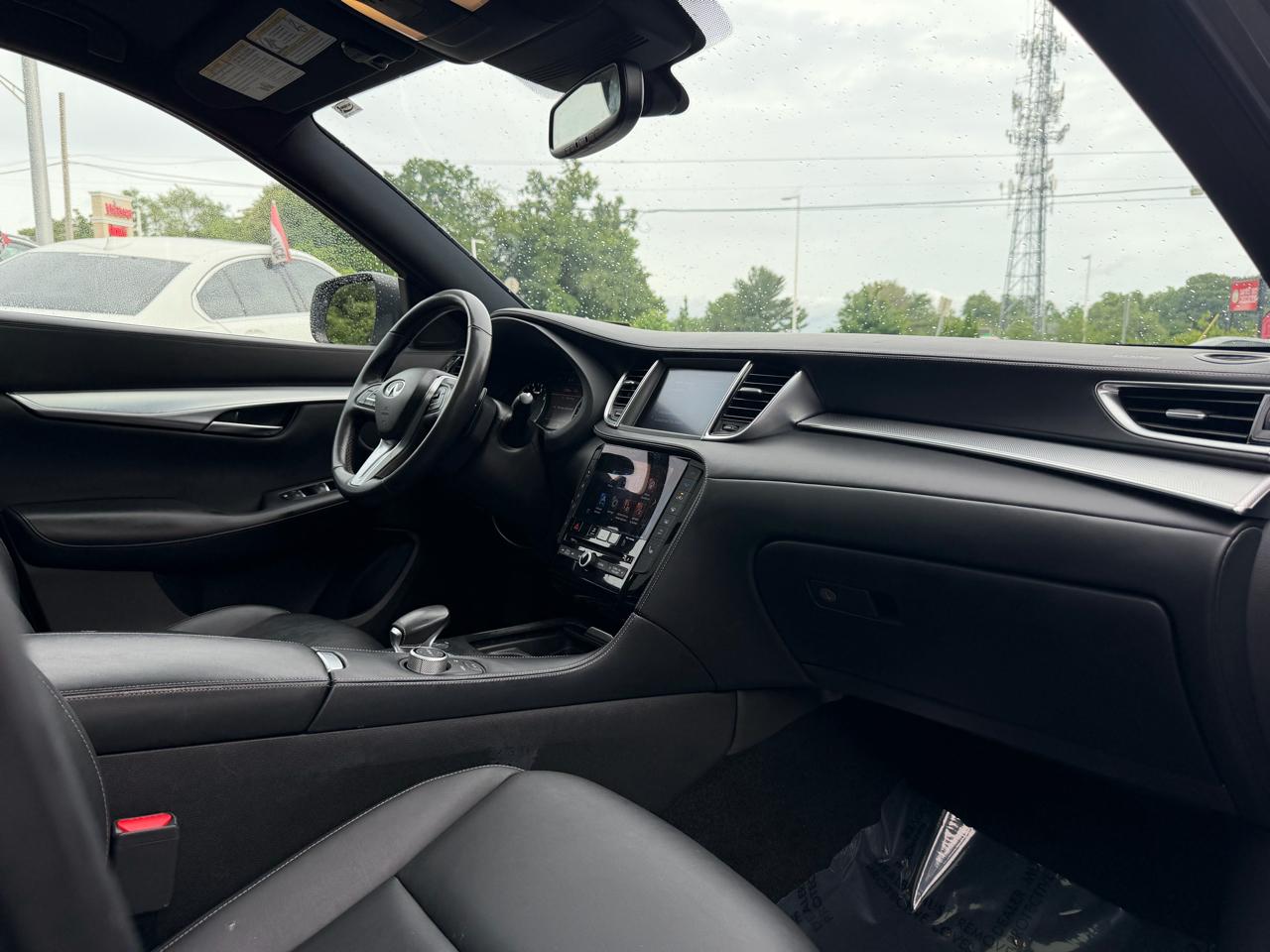 Infiniti QX50 LUXE AWD 2021