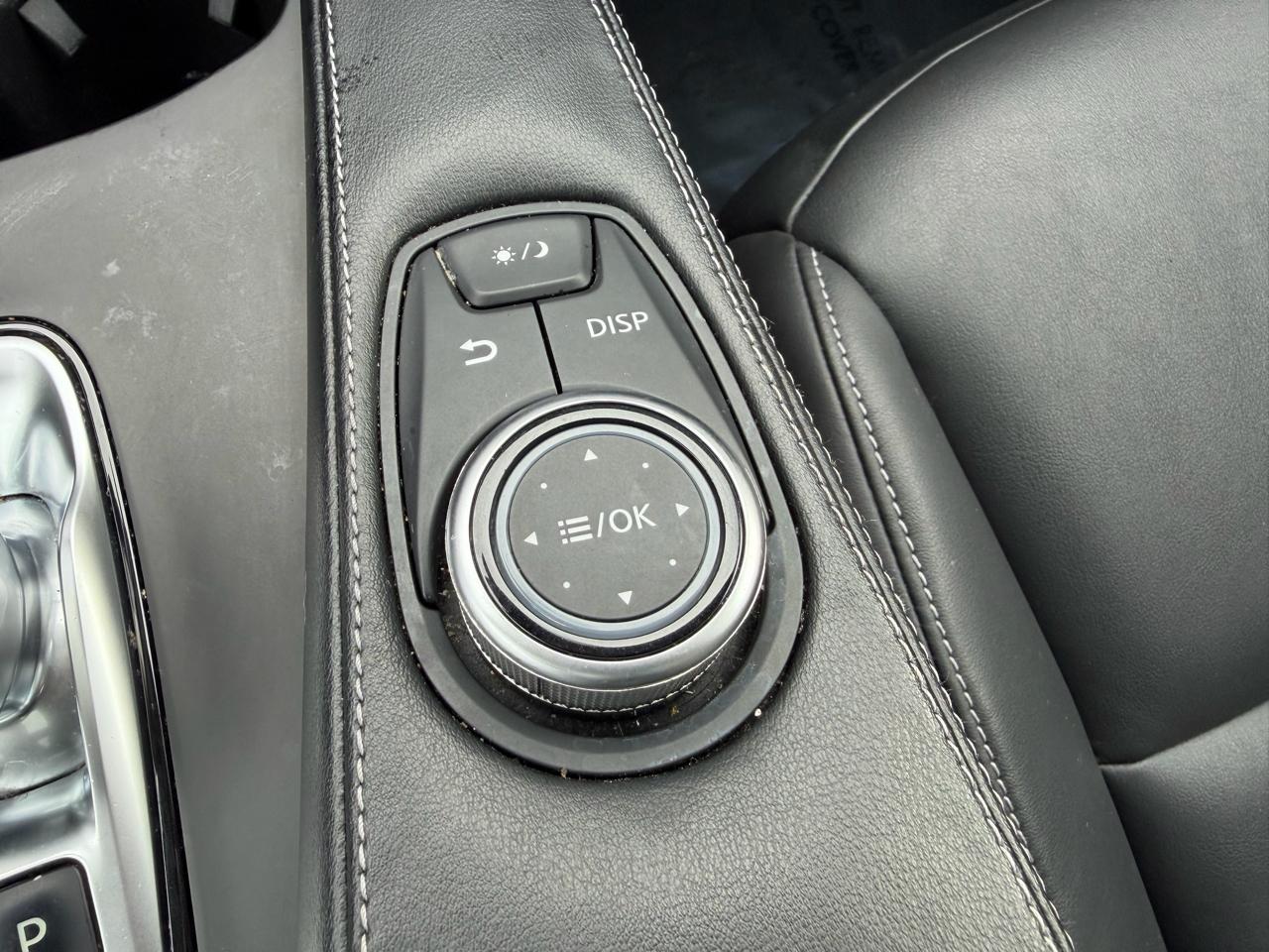 Infiniti QX50 LUXE AWD 2021