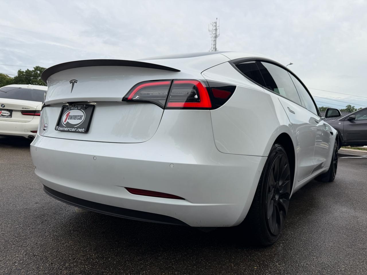 Tesla Model 3 Standard Range RWD 2020