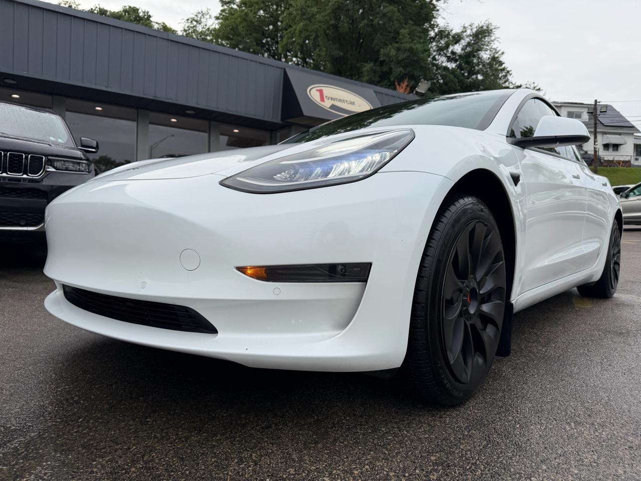 Tesla Model 3 Standard Range RWD 2020
