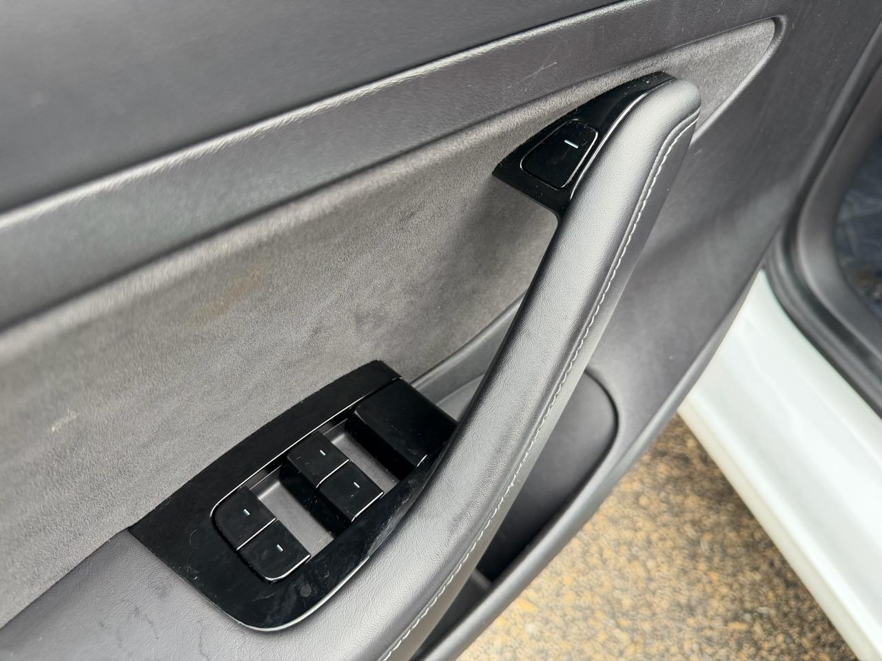 Tesla Model 3 Standard Range RWD 2020