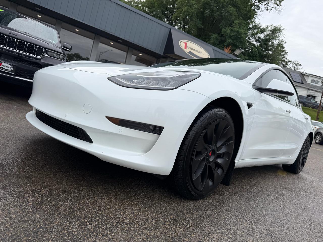 Tesla Model 3 Standard Range RWD 2020