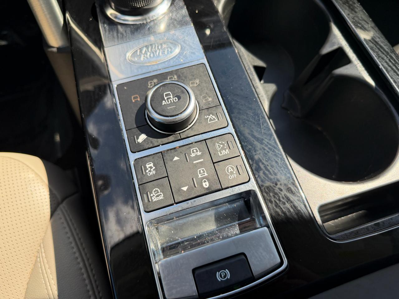 Land Rover Discovery HSE V6 Supercharged 2018
