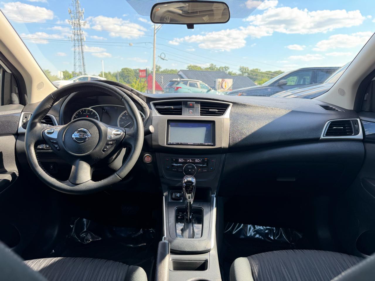 Nissan Sentra SV CVT *Ltd Avail* 2019