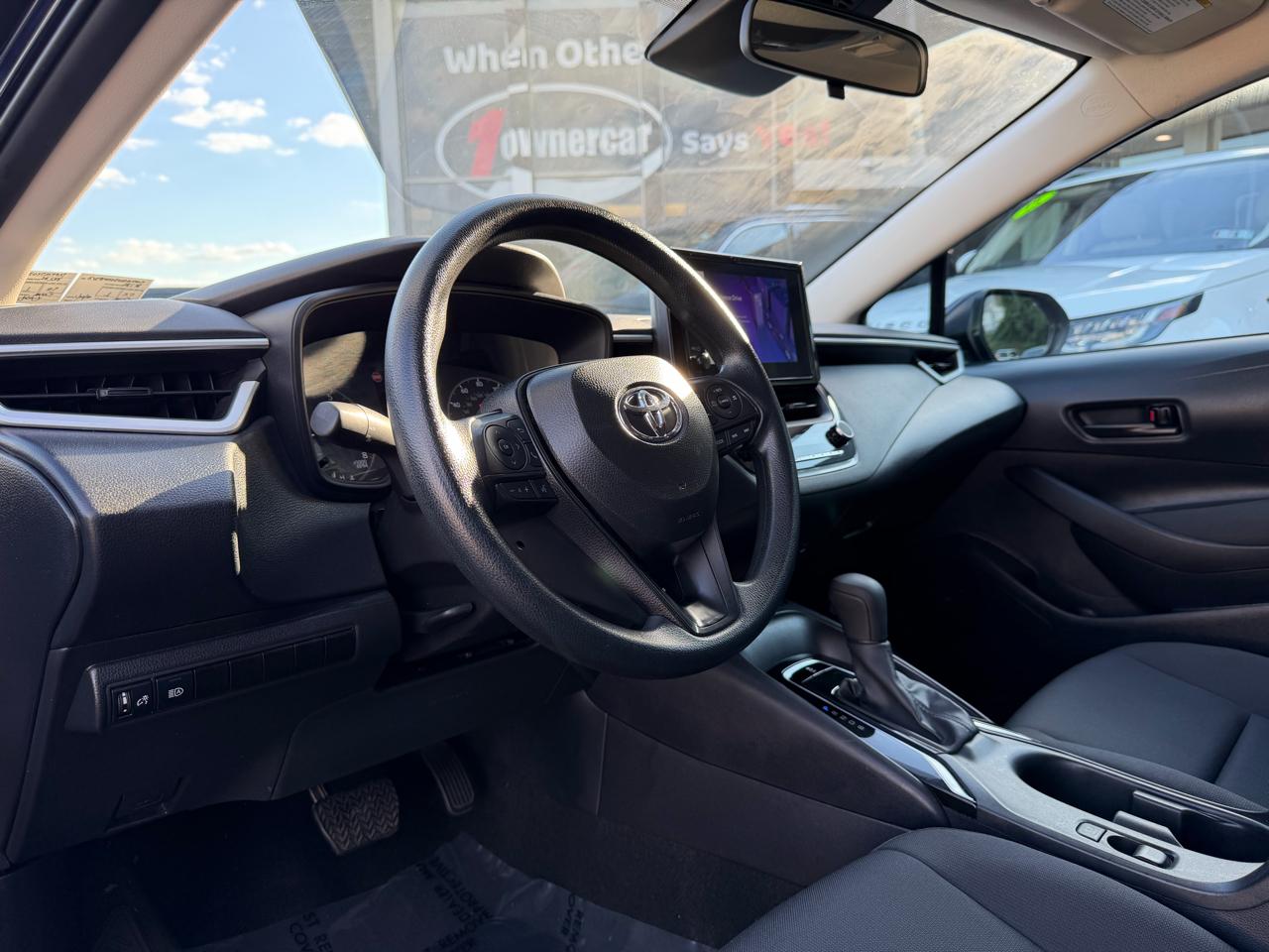 Toyota Corolla LE CVT (Natl) 2025