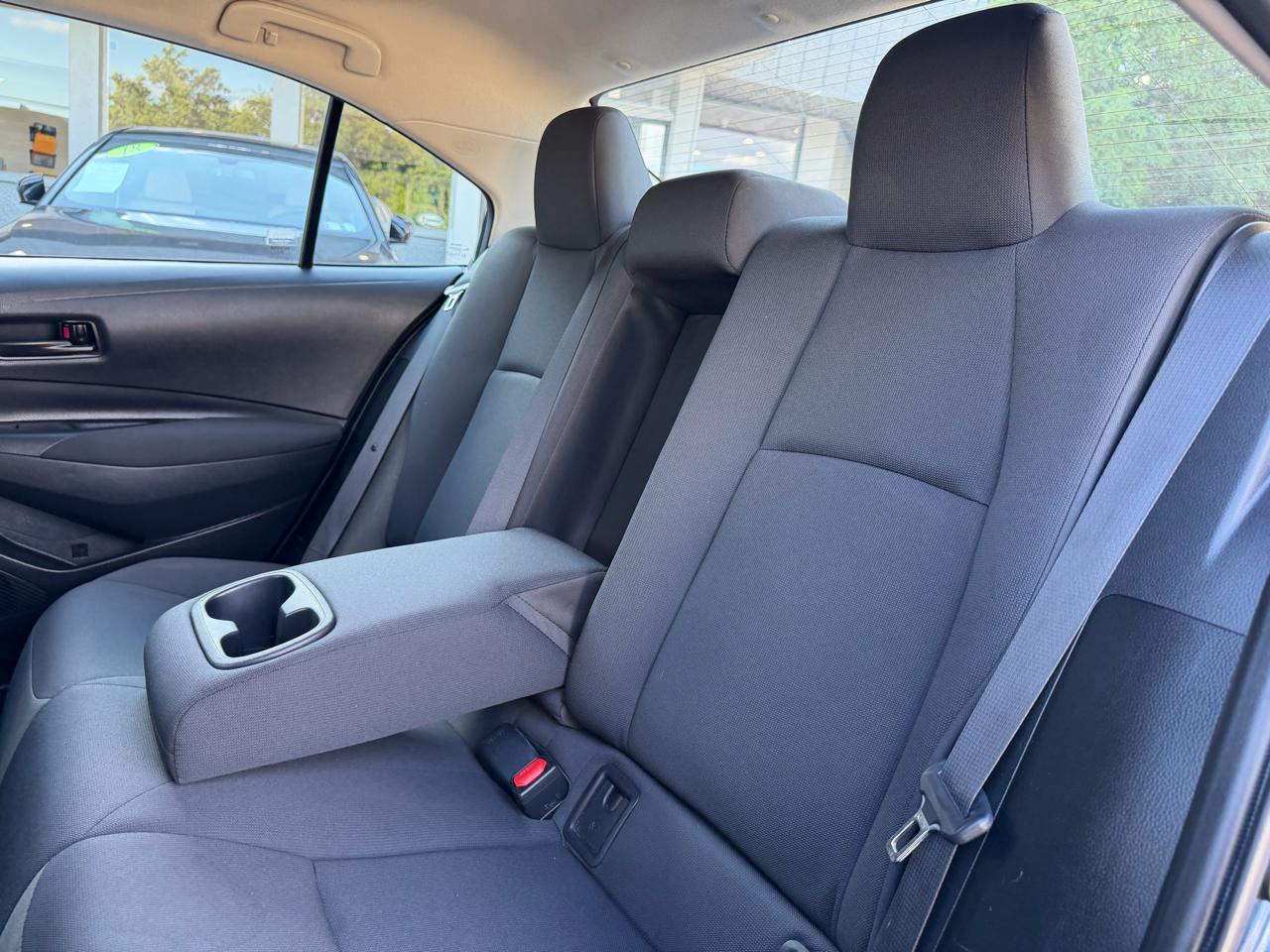 Toyota Corolla LE CVT (Natl) 2025