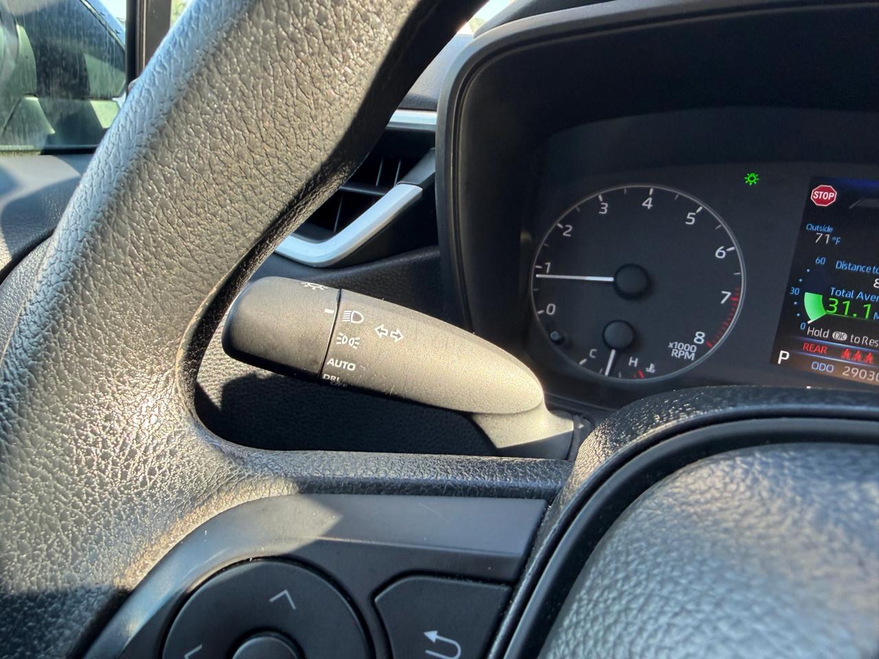Toyota Corolla LE CVT (Natl) 2025