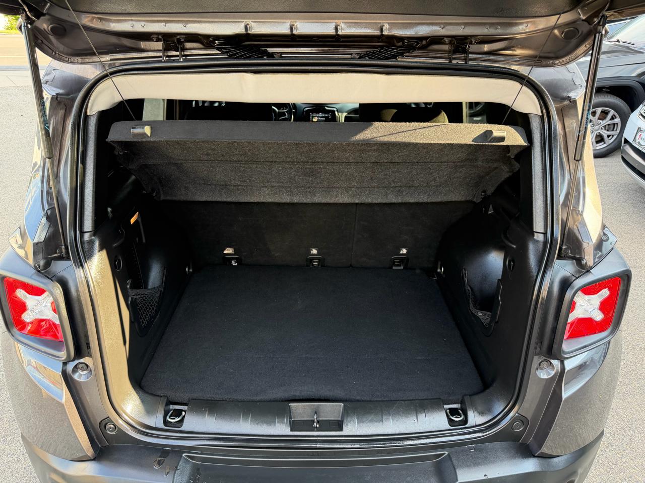 Jeep Renegade Latitude FWD 2018