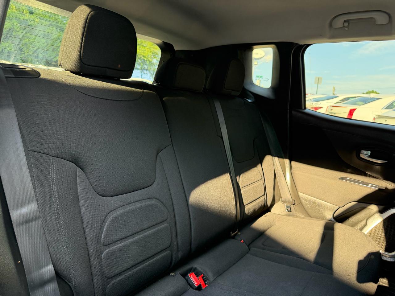 Jeep Renegade Latitude FWD 2018