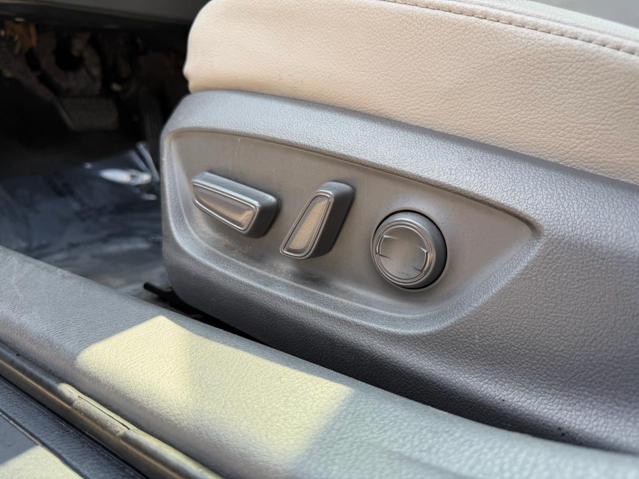 Toyota Camry XSE V6 Auto (Natl) 2020